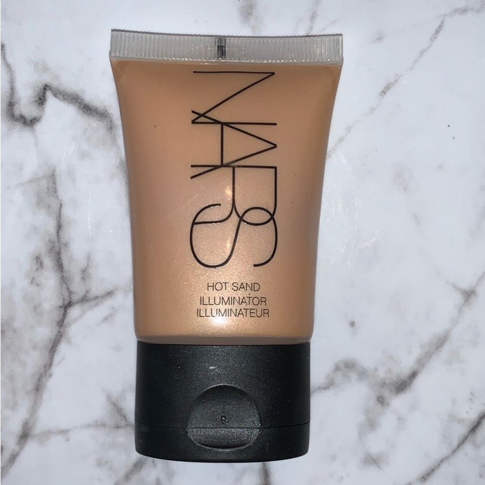 RARE NARS HOT SAND ILLUMINATOR RARE LBWOB